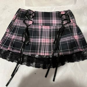Pink plaid miniskirt